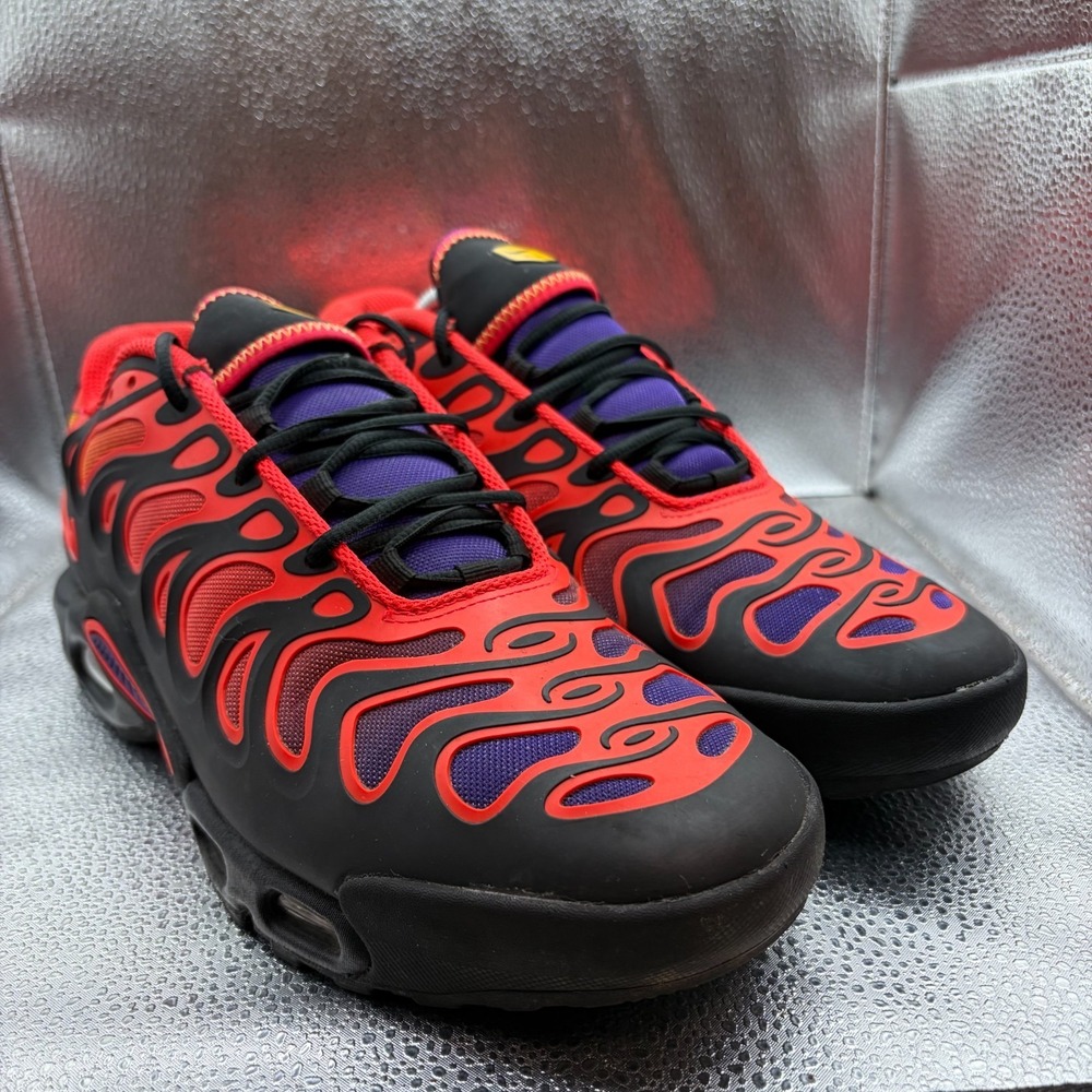 Size 9.5 Nike Air Max Plus Drift All Day Black Crimson Mens Shoes FD4290-003